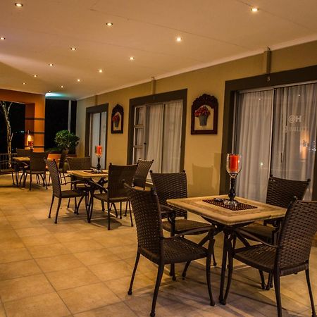 @Home Guest House Rustenburg Luaran gambar