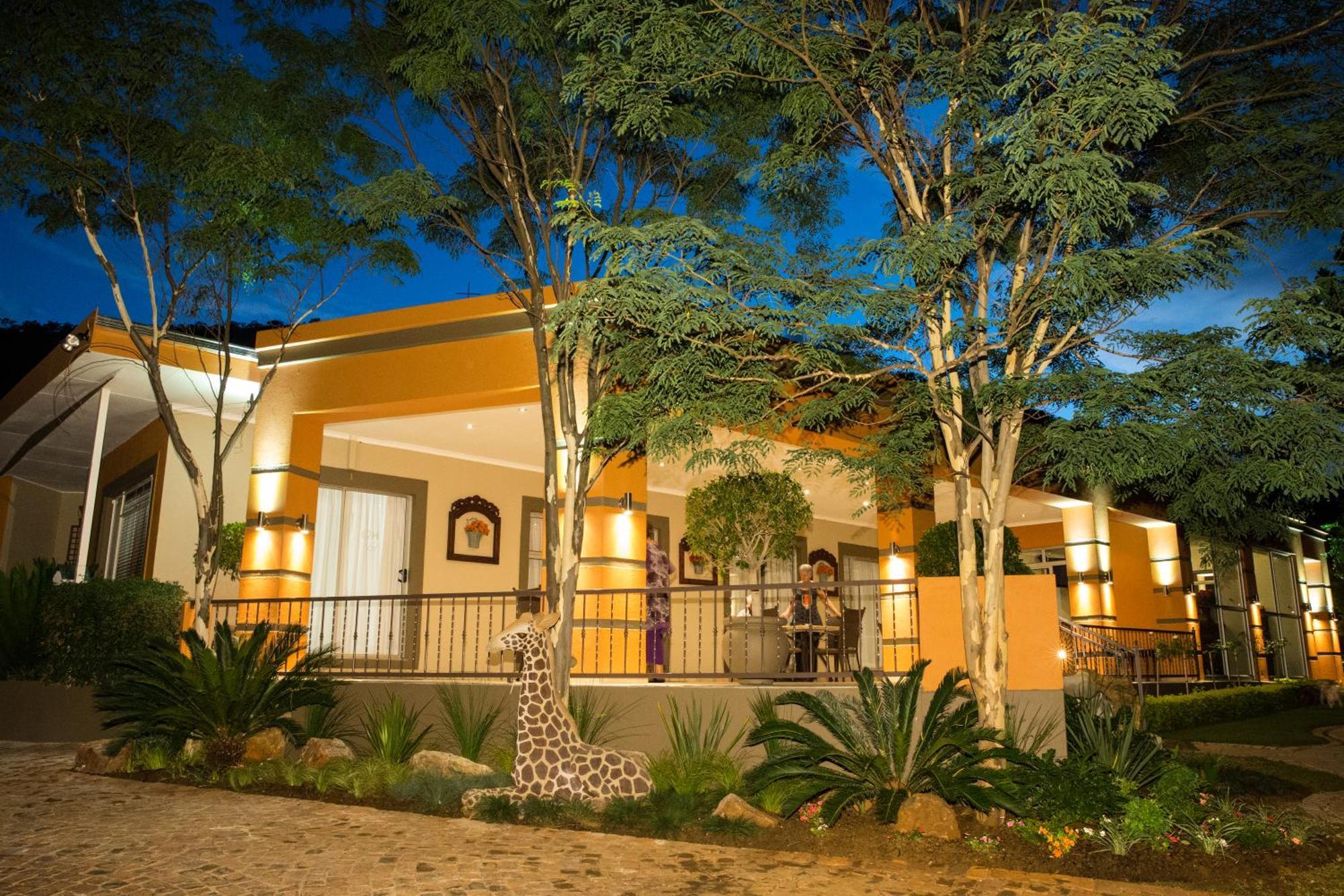 @Home Guest House Rustenburg Luaran gambar