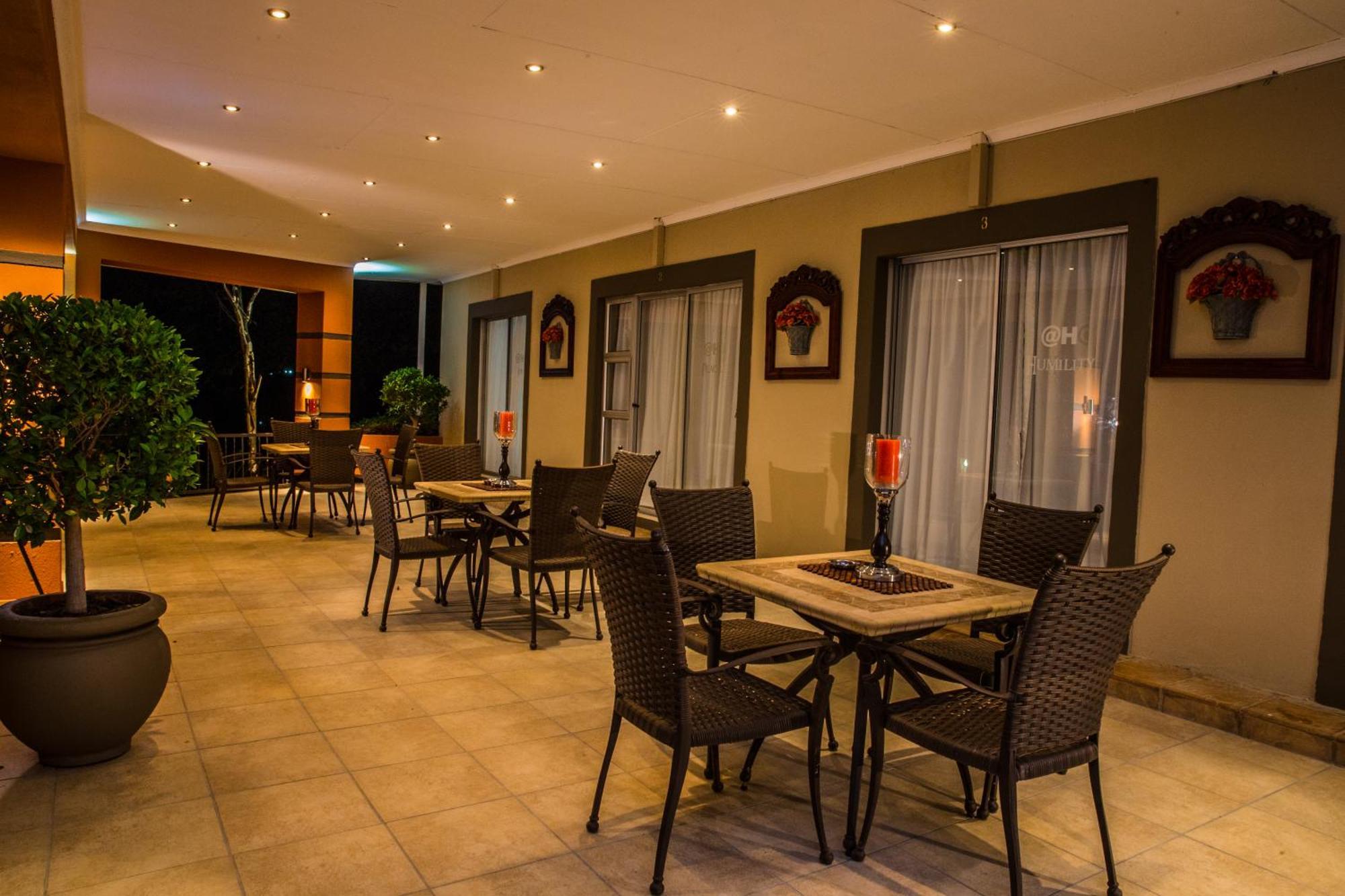@Home Guest House Rustenburg Luaran gambar